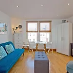 Convenient Highbury Fields 1 Bedroom Apartment - Parking By Request